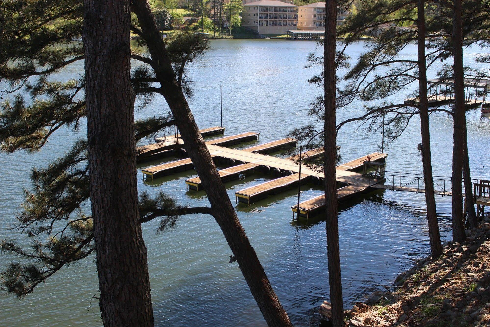 The Wharf Resort Lake Hamilton Zewnętrze zdjęcie